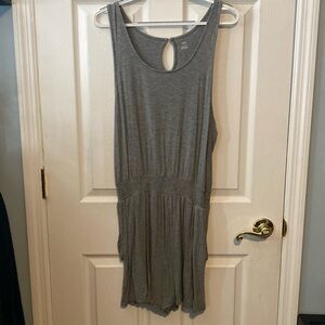 CUTE! Never worn!! Aerie women’s Large romper (shorts) in grey.
